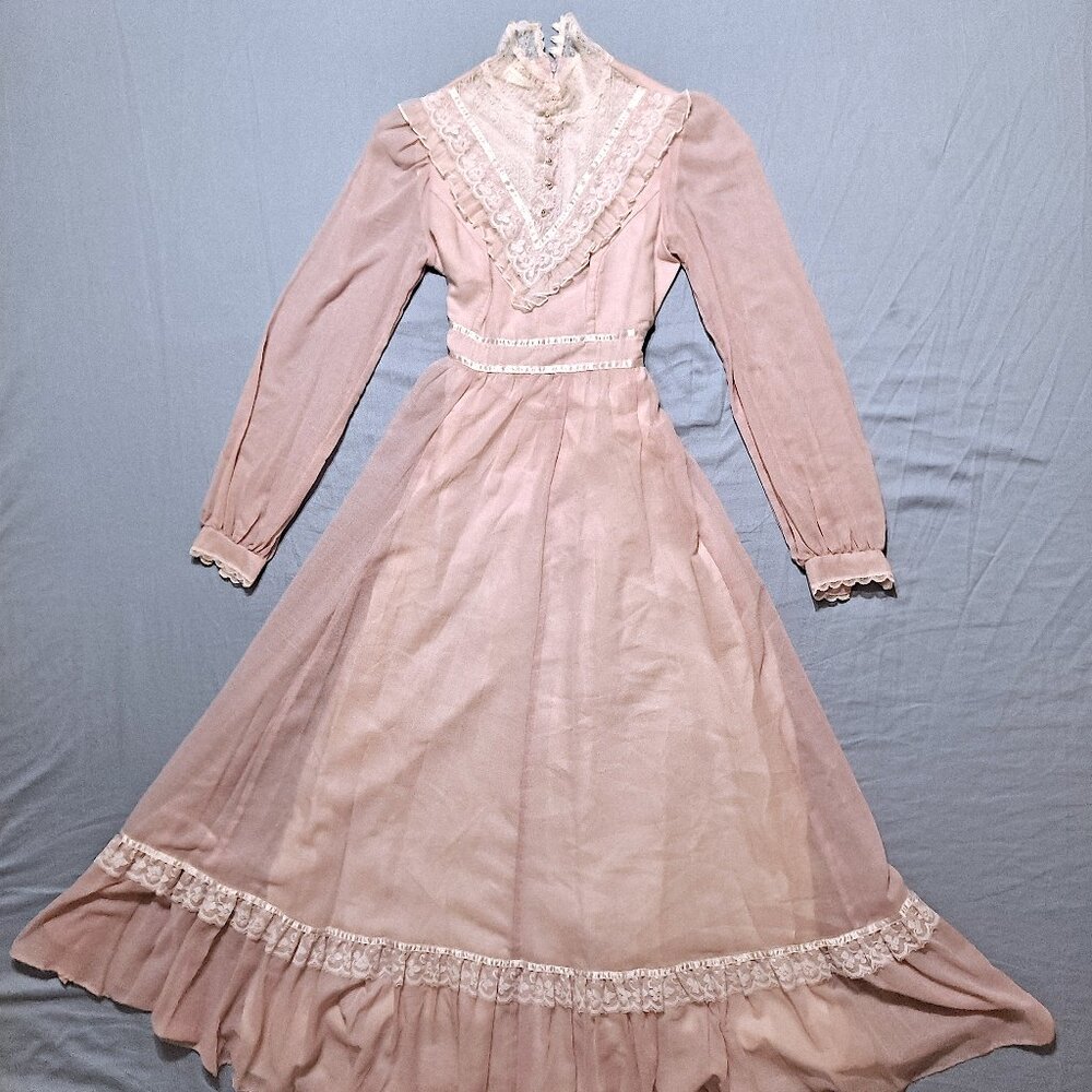 Vintage 1970s Gunne Sax Baby Pink Victorian Dress High Collar Victorian Dress
